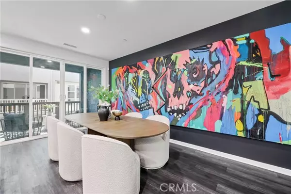 Anaheim, CA 92805,725 S Mosaic ST