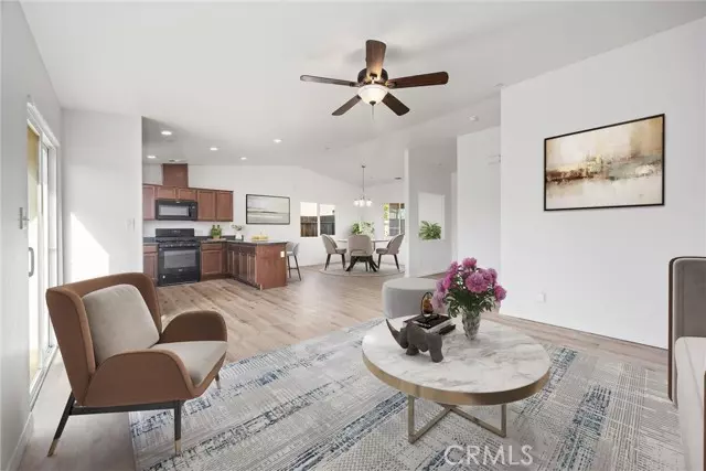 417 Salazar AVE, Bakersfield, CA 93307