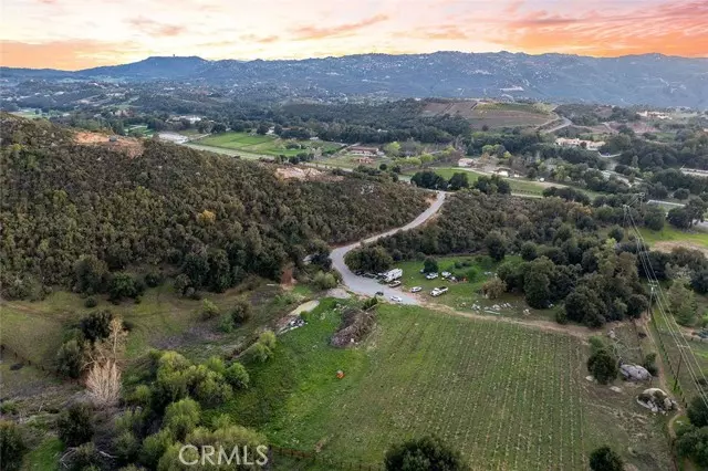 Murrieta, CA 92562,39948 Avenida La Cresta