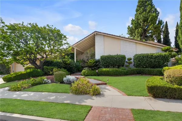 Northridge, CA 91325,17162 Superior ST