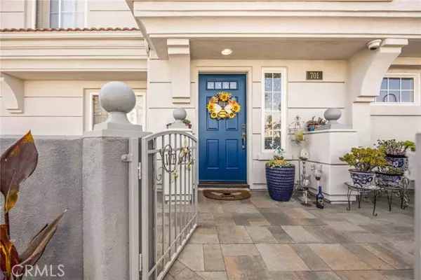 Oceanside, CA 92054,701 N Cleveland ST