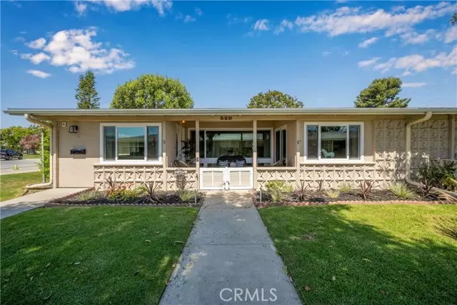 13311 Del Monte 32D, Seal Beach, CA 90740