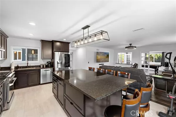 Huntington Beach, CA 92646,19612 Sanderson LN