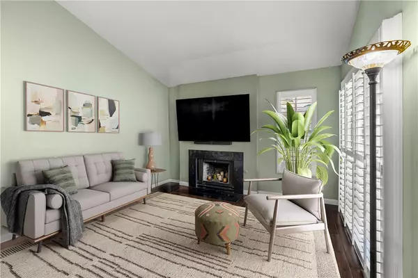 645 Chestnut AVE 318, Long Beach, CA 90802