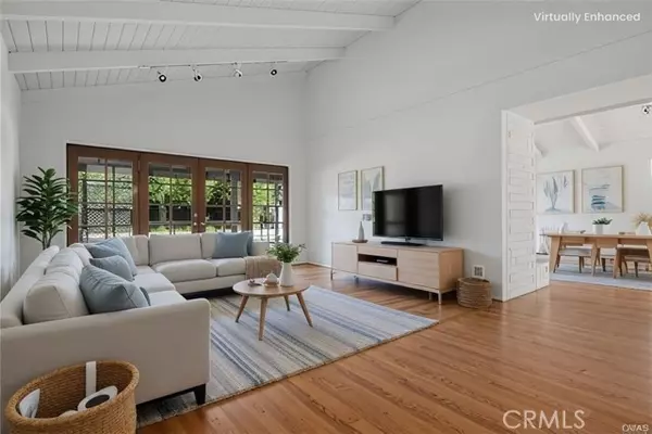 Woodland Hills, CA 91367,5341 Dubois AVE