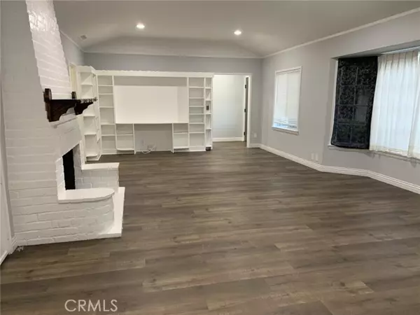 Reseda, CA 91335,7233 Enfield
