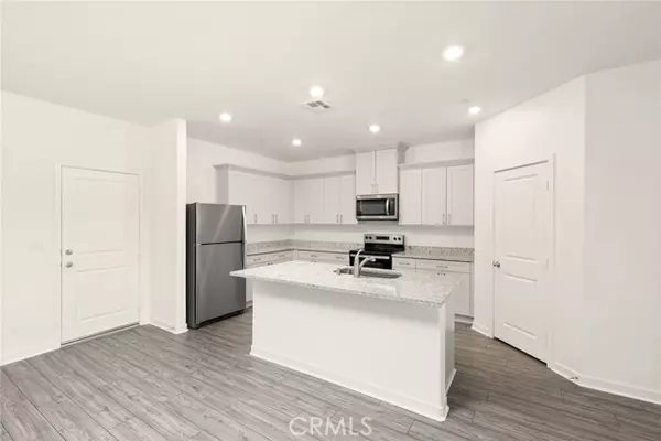 Indio, CA 92201,42476 Aruba CT