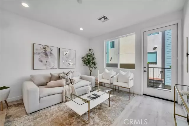 314 Bridgewater WAY 2, Gardena, CA 90247
