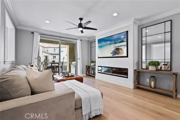 Lake Forest, CA 92610,406 Coyote PASS