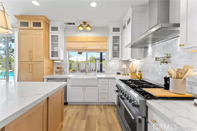 Temecula, CA 92592,42898 Calle Londe