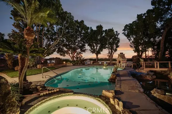 Villa Park, CA 92861,9761 Daron DR