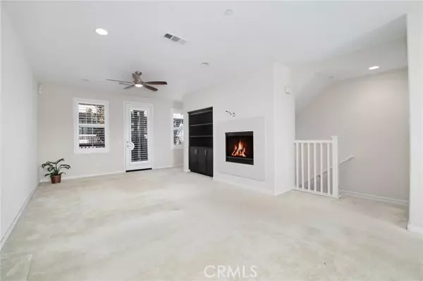 Azusa, CA 91702,717 S Azusa AVE C