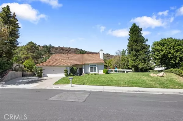 Saugus, CA 91350,20906 Susan Carole DR