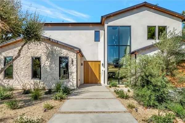 Valley Village, CA 91607,5149 Beeman AVE