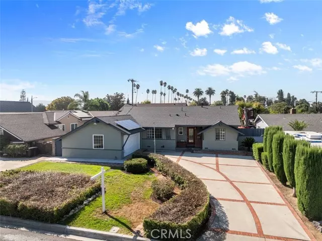1366 E Louisa AVE, West Covina, CA 91790