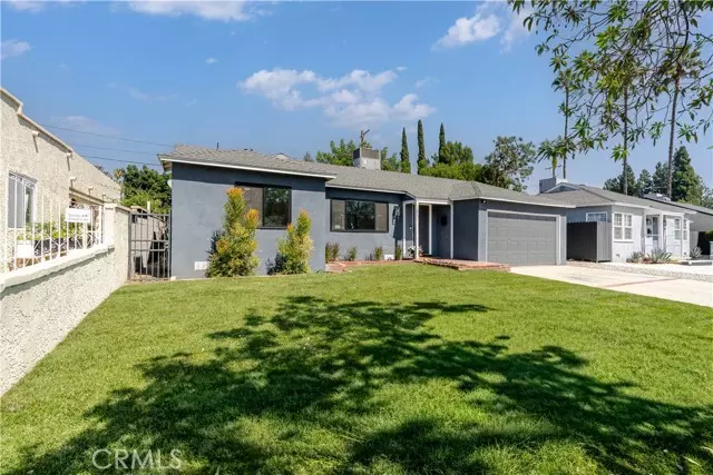 16931 Gault ST, Lake Balboa, CA 91406