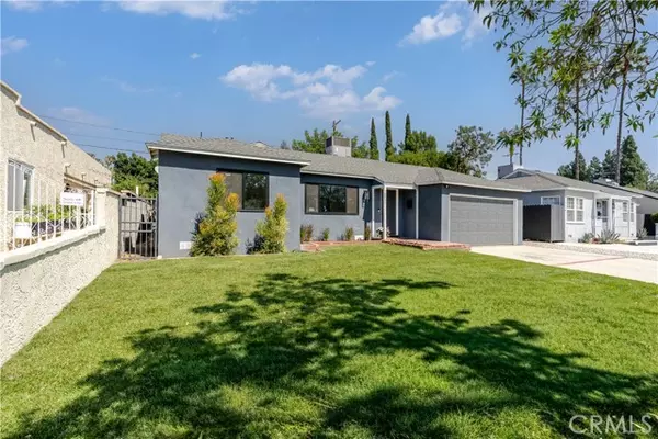 16931 Gault ST, Lake Balboa, CA 91406