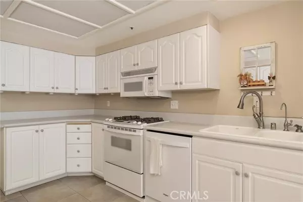 Westminster, CA 92683,8866 Grandville