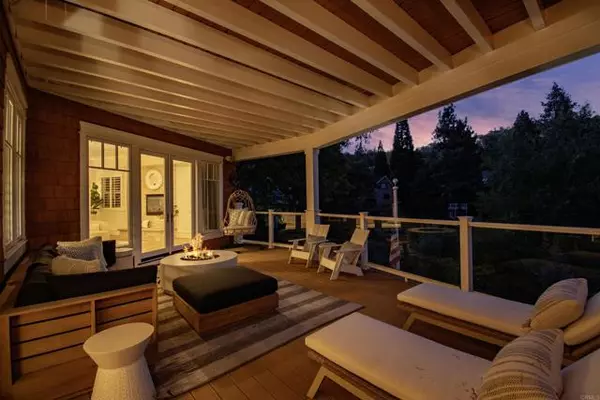 27567 W Shore RD, Lake Arrowhead, CA 92352