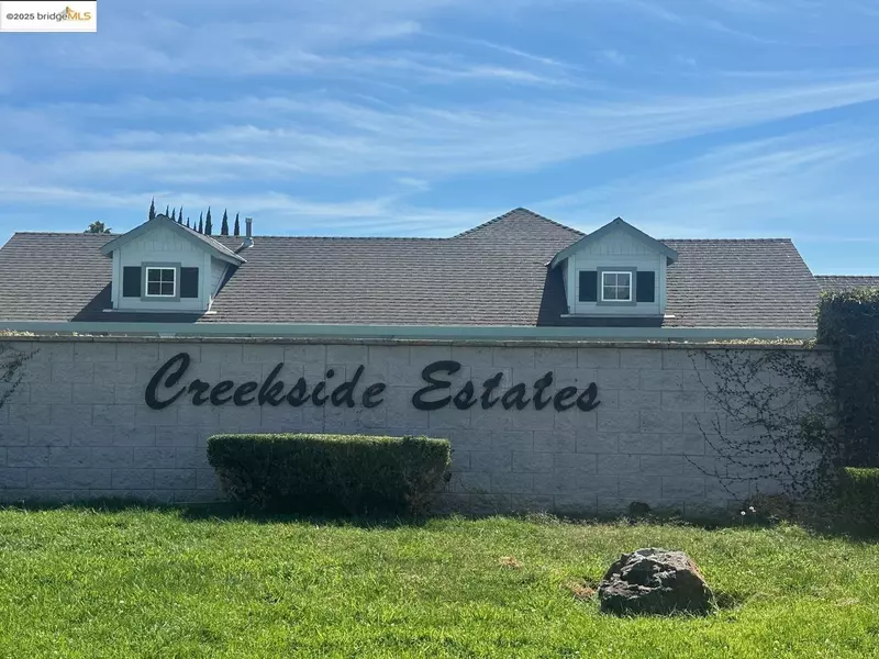 6217 Plymouth Rock LN, Citrus Hei, CA 95521