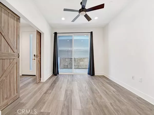 Costa Mesa, CA 92627,1658 Topanga