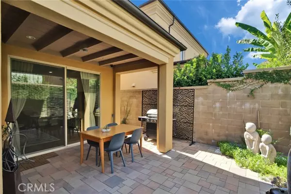 Irvine, CA 92620,87 Hanging Gdn