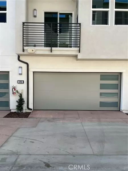 1715 W Cara DR, Anaheim, CA 92805