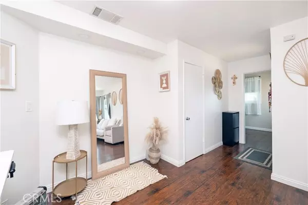 Riverside, CA 92503,3893 Overland ST