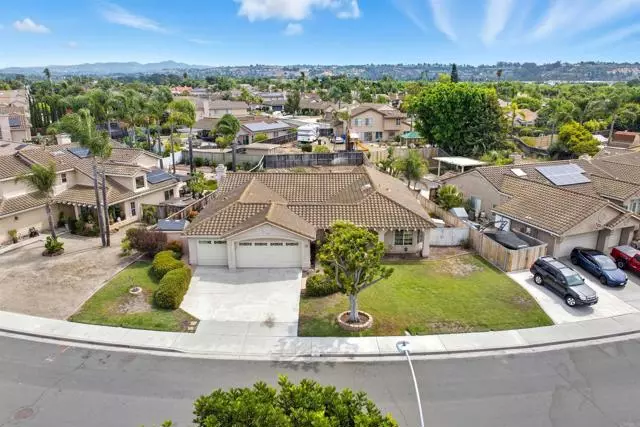 27 Avenida Descanso, Oceanside, CA 92057