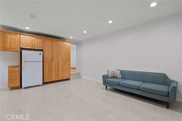 Panorama City, CA 91402,7815 Allott AVE