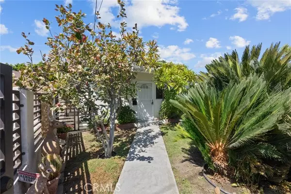 Panorama City, CA 91402,7815 Allott AVE