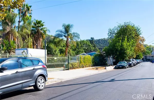 Los Angeles, CA 90042,5228 Longfellow ST