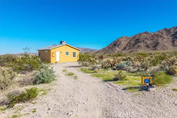7077 Elm AVE,  Twentynine Palms,  CA 92277