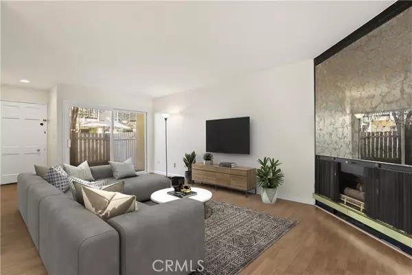 8031 Canby Ave 4, Reseda, CA 91335