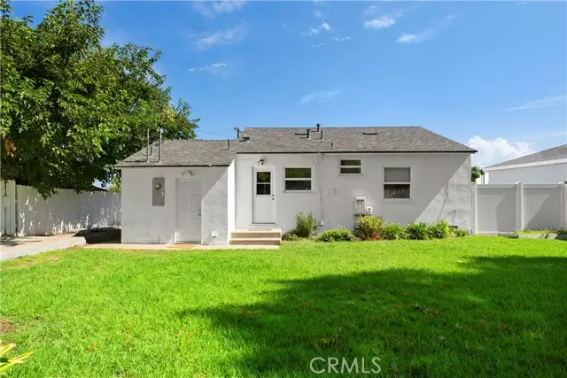 Encino, CA 91316,17832 Rhoda