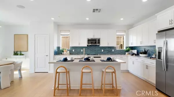 1702 Eagle RD, Rialto, CA 92376