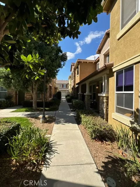 Lake Elsinore, CA 92532,30505 Canyon Hills RD 2102