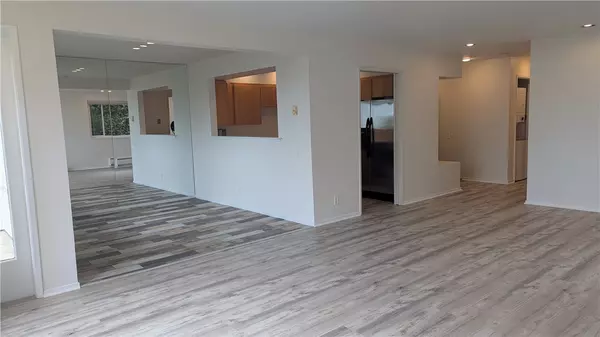 Pacifica, CA 94044,5015 Palmetto AVE 1