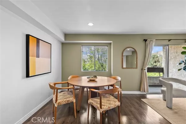 Hollywood Hills, CA 90068,2700 Cahuenga BLD 3104