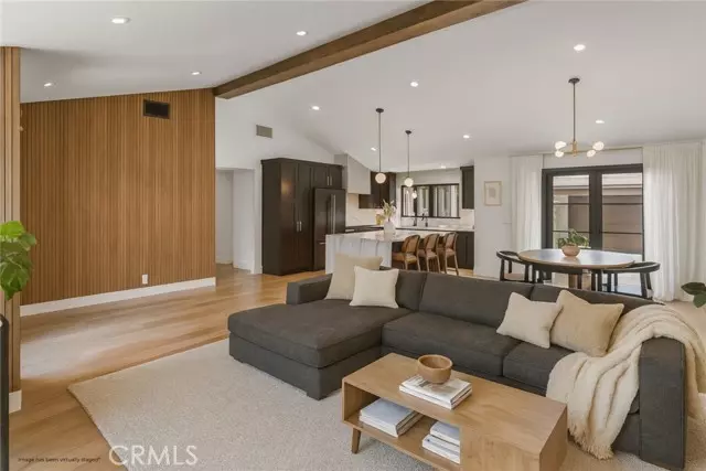 366 Esther ST, Costa Mesa, CA 92627