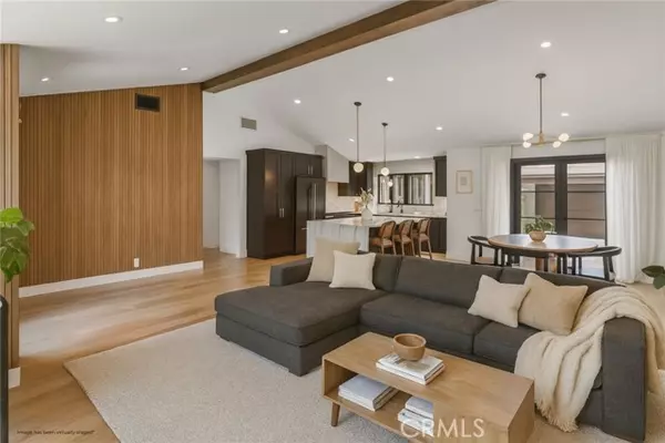 366 Esther ST, Costa Mesa, CA 92627