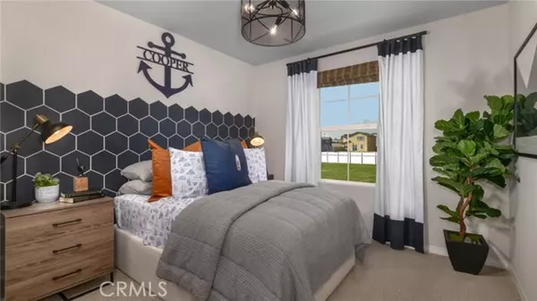 Rialto, CA 92377,2448 Gunner Ridge WAY