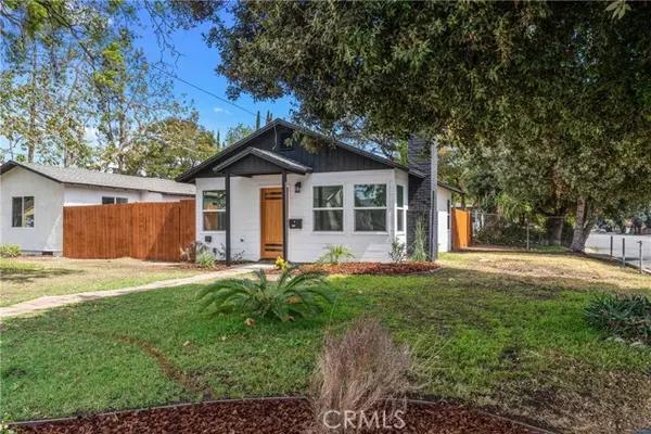 Claremont, CA 91711,266 Olive St