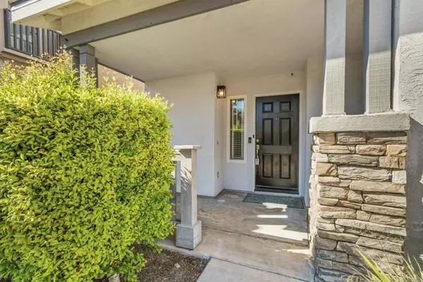 Chula Vista, CA 91915,2811 Bear Valley RD