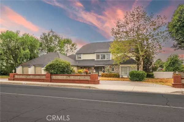 Villa Park, CA 92861,10201 Center DR