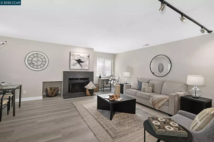 650 Fig Tree Ln, Martinez, CA 94553