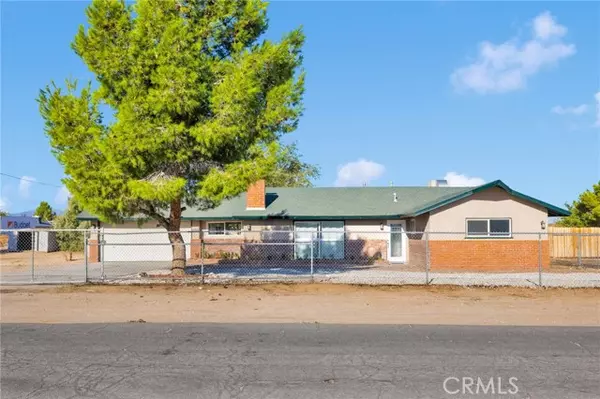 12416 Tonikan RD, Apple Valley, CA 92308