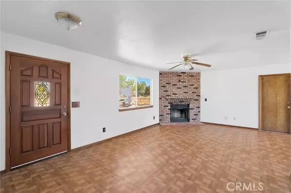 Hesperia, CA 92345,18135 Valencia ST