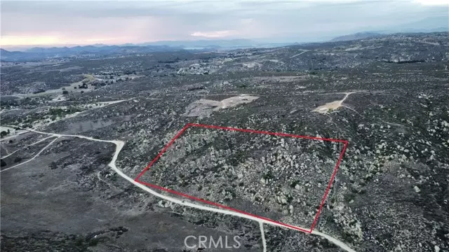 1 Benton RD, Hemet, CA 92544