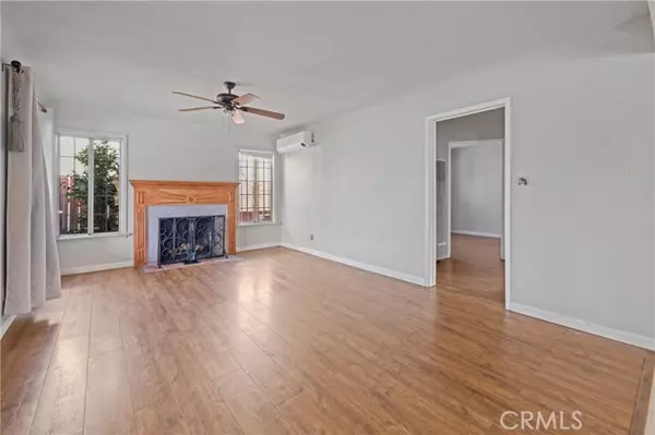 Long Beach, CA 90810,2740 Easy AVE